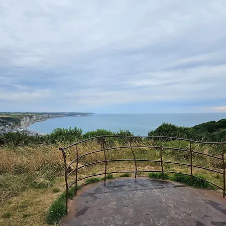 Coqslitscaux בקתה